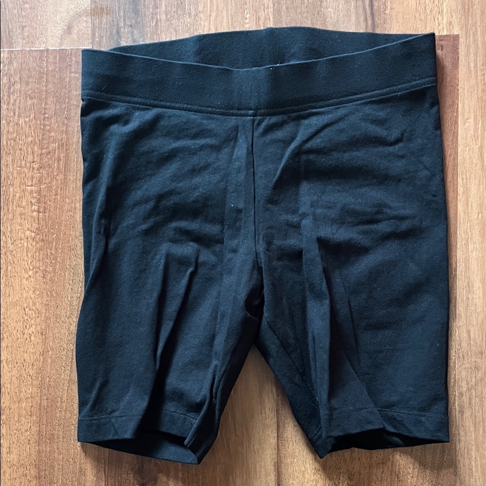Six Pairs of Old Navy Women’s Black Bike Shorts